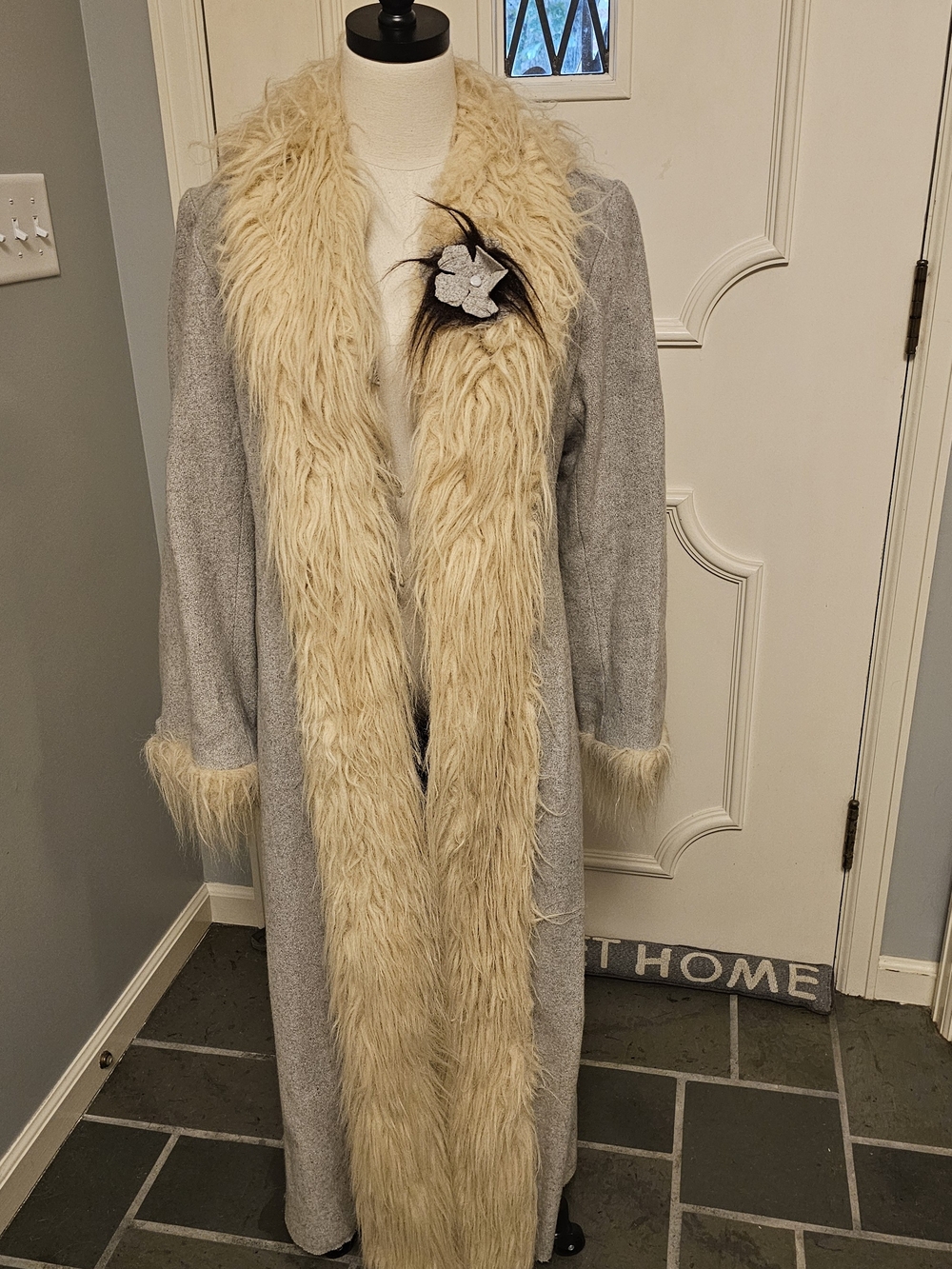 Nataya Gray Long Wool Coat with Cream Faux-Fur Trim